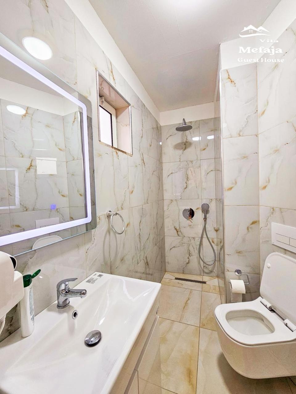 Villa Mefaja Kruje Ngoại thất bức ảnh