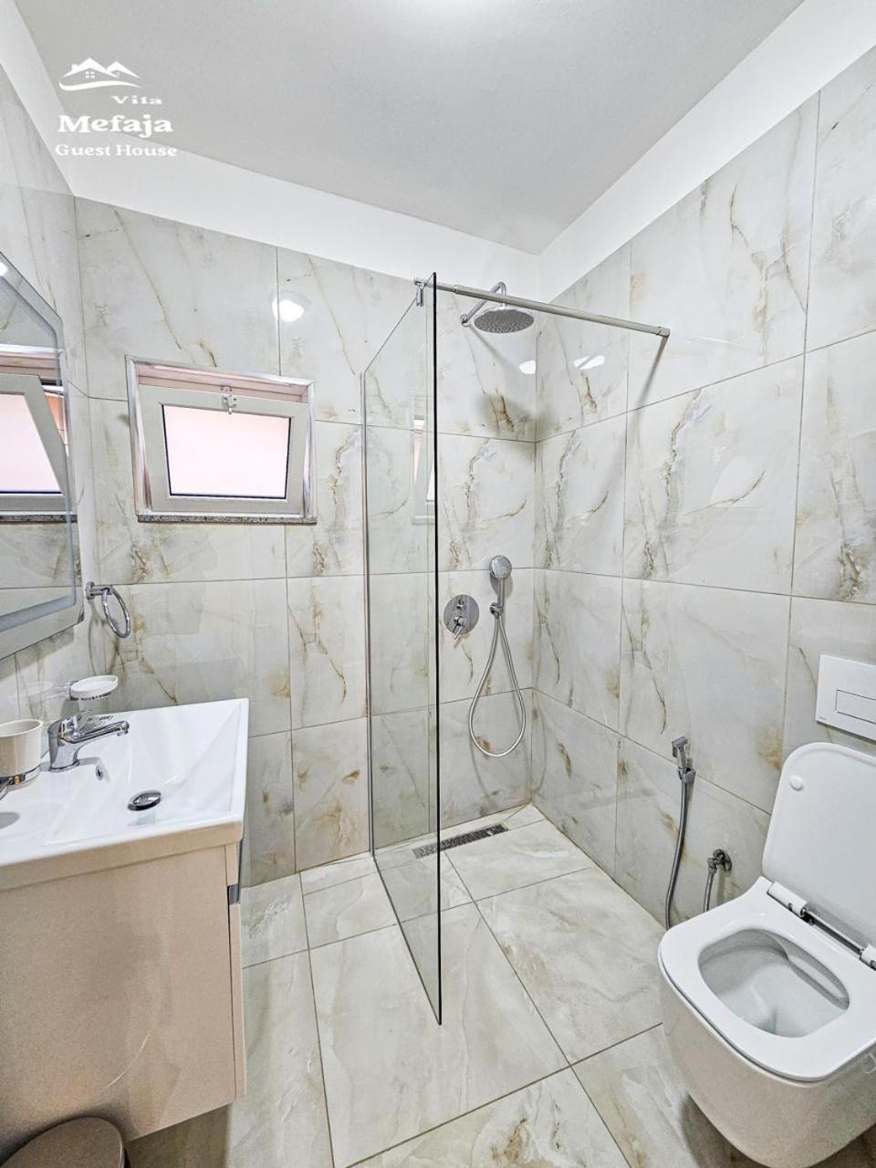 Villa Mefaja Kruje Ngoại thất bức ảnh
